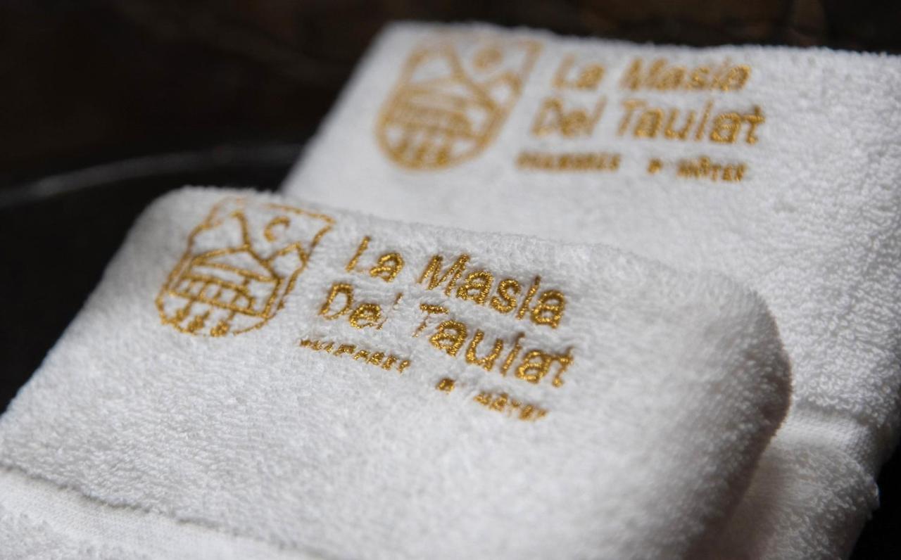 La Masia Del Taulat Chambres D'Hotes Llo Eksteriør bilde